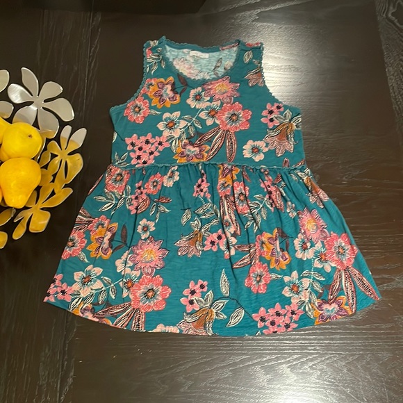 MAURICES Floral Eyelet Trim Peplum Tank - Picture 3 of 6